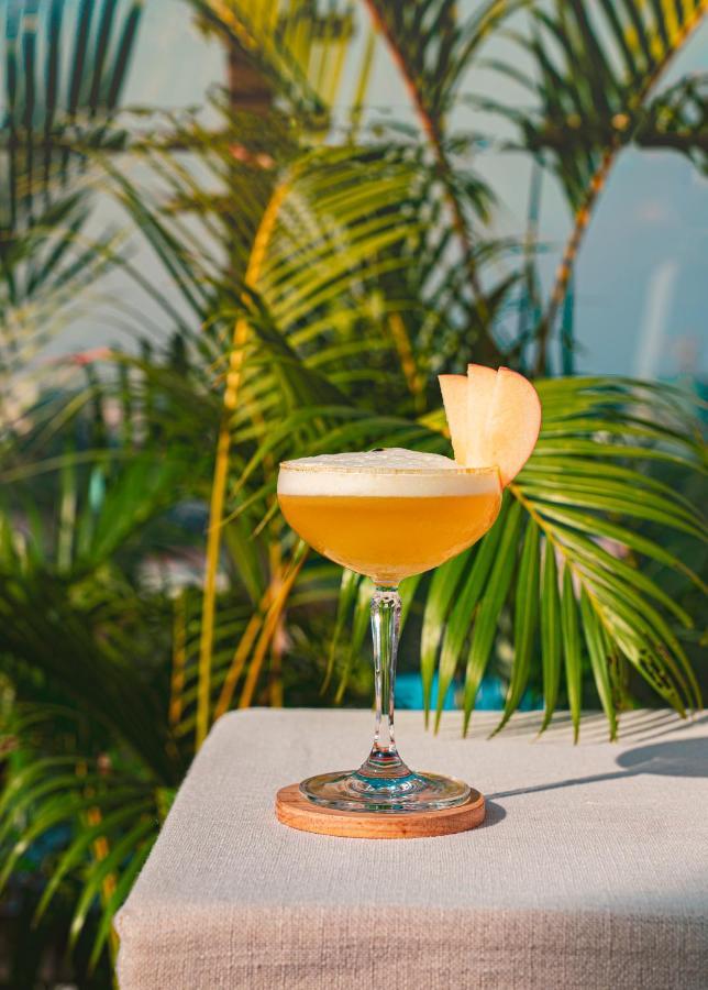 The Rangoon Hotel 外观 照片