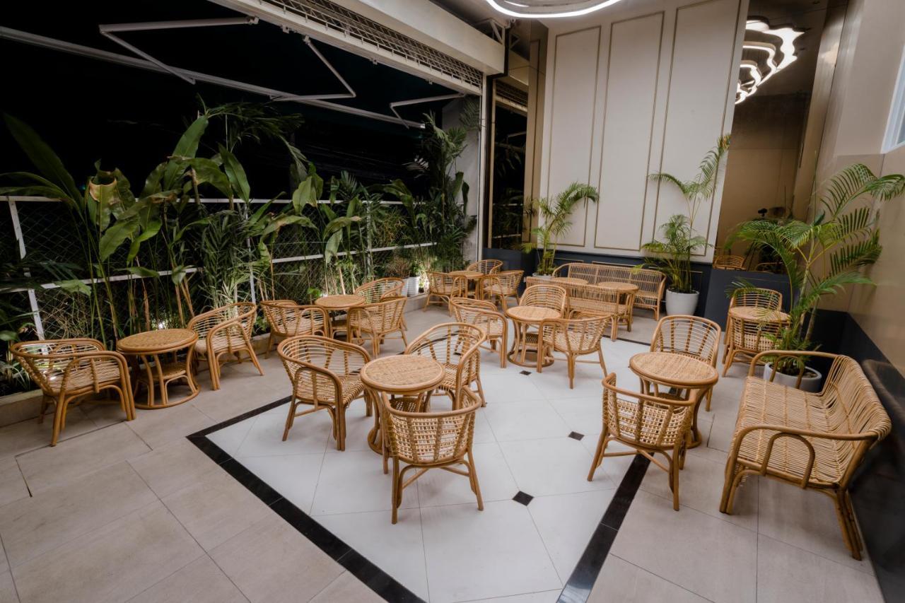 The Rangoon Hotel 外观 照片